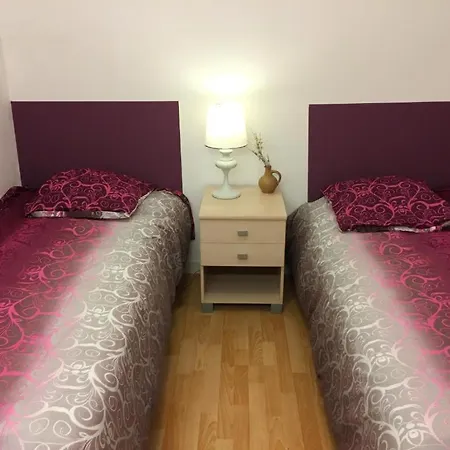 فندق - Simple & Modern *
