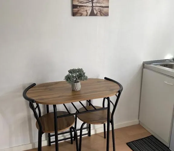 - Simple & Modern Padborg